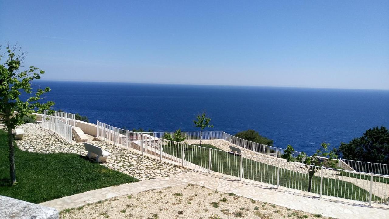 Castro  B&B La Mimosa المظهر الخارجي الصورة